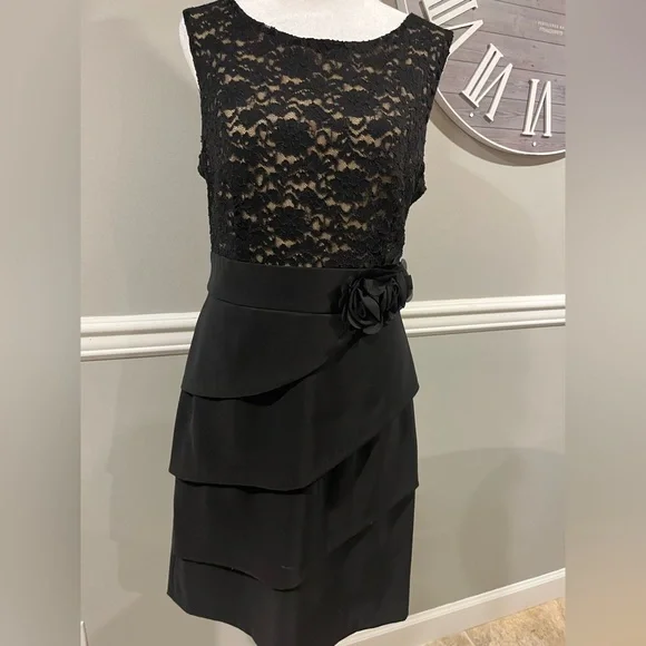 Women's Black Lace over nude color dress Macy's Brand Connected…NWOT - Picture 9 of 12